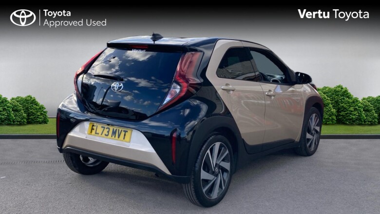 Toyota Aygo X 1.0 VVT-i Edge 5dr Petrol Hatchback